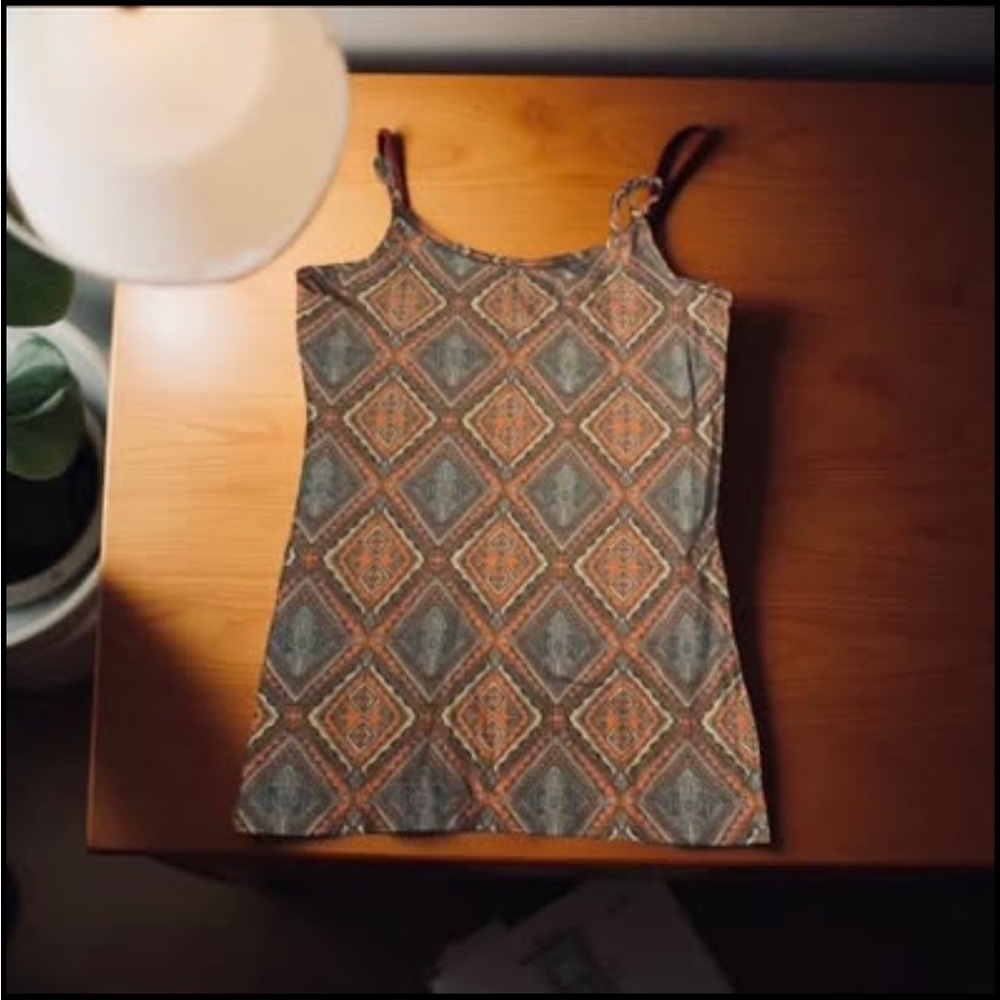 Y2K GenZ Retro Aztec Skater Multicolored Diamond tank PacSun Geometric Pattern